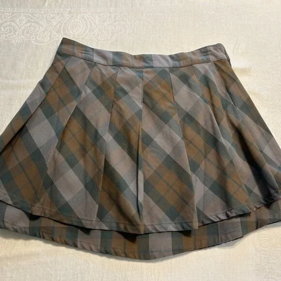 Outlander Plaid Buckle Skirt SM New With Tags Exclusive HOT TOPIC COLLECTION - Picture 6 of 11
